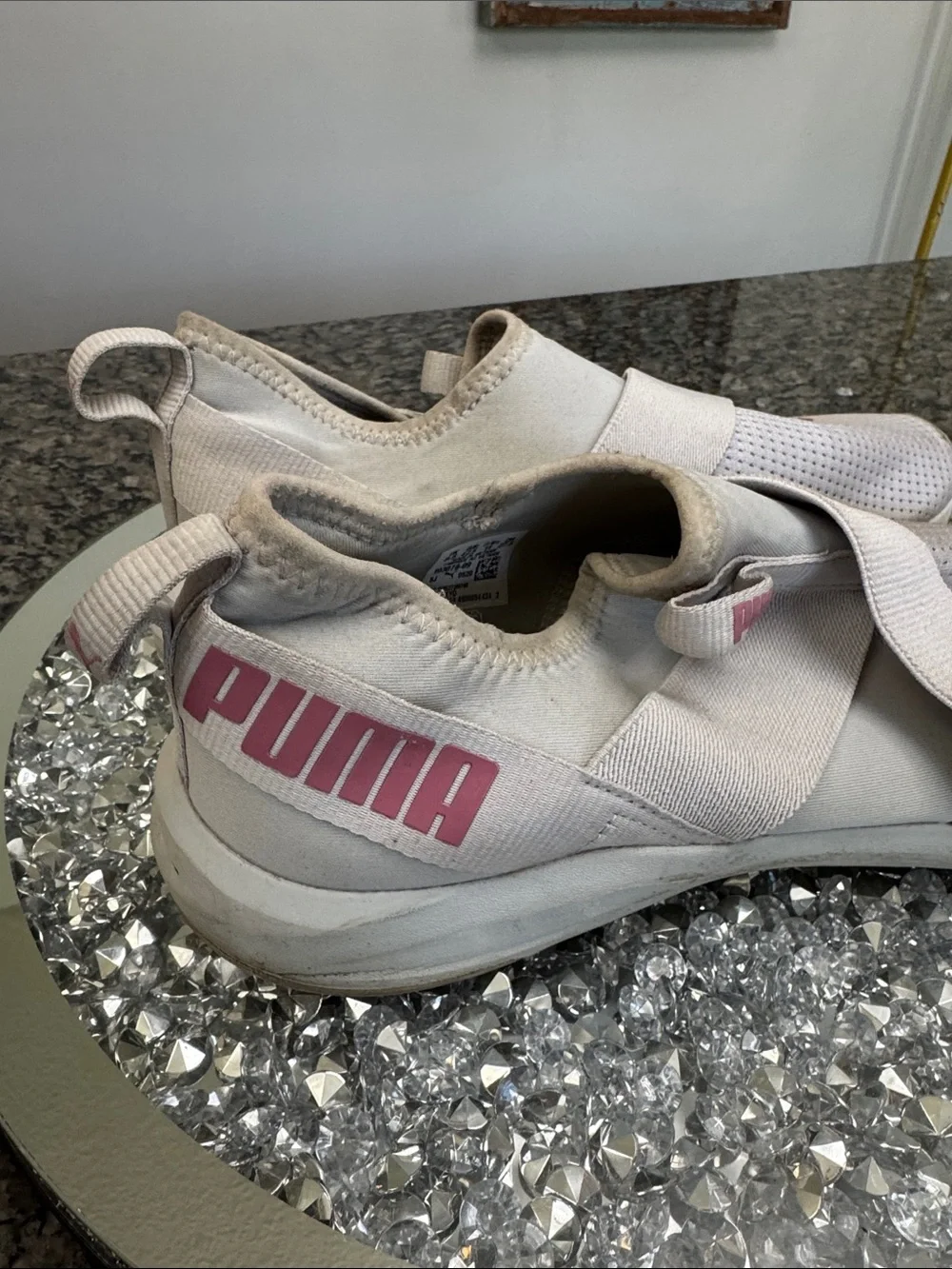 Puma Slip-On gray Sneakers with Pink Accents 11